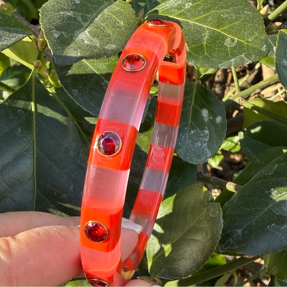 KATE SPADE NEW YORK CANDY STRIPE LUCITE BANGLE BRACELET VIVID RED RHINESTONES - Picture 8 of 16